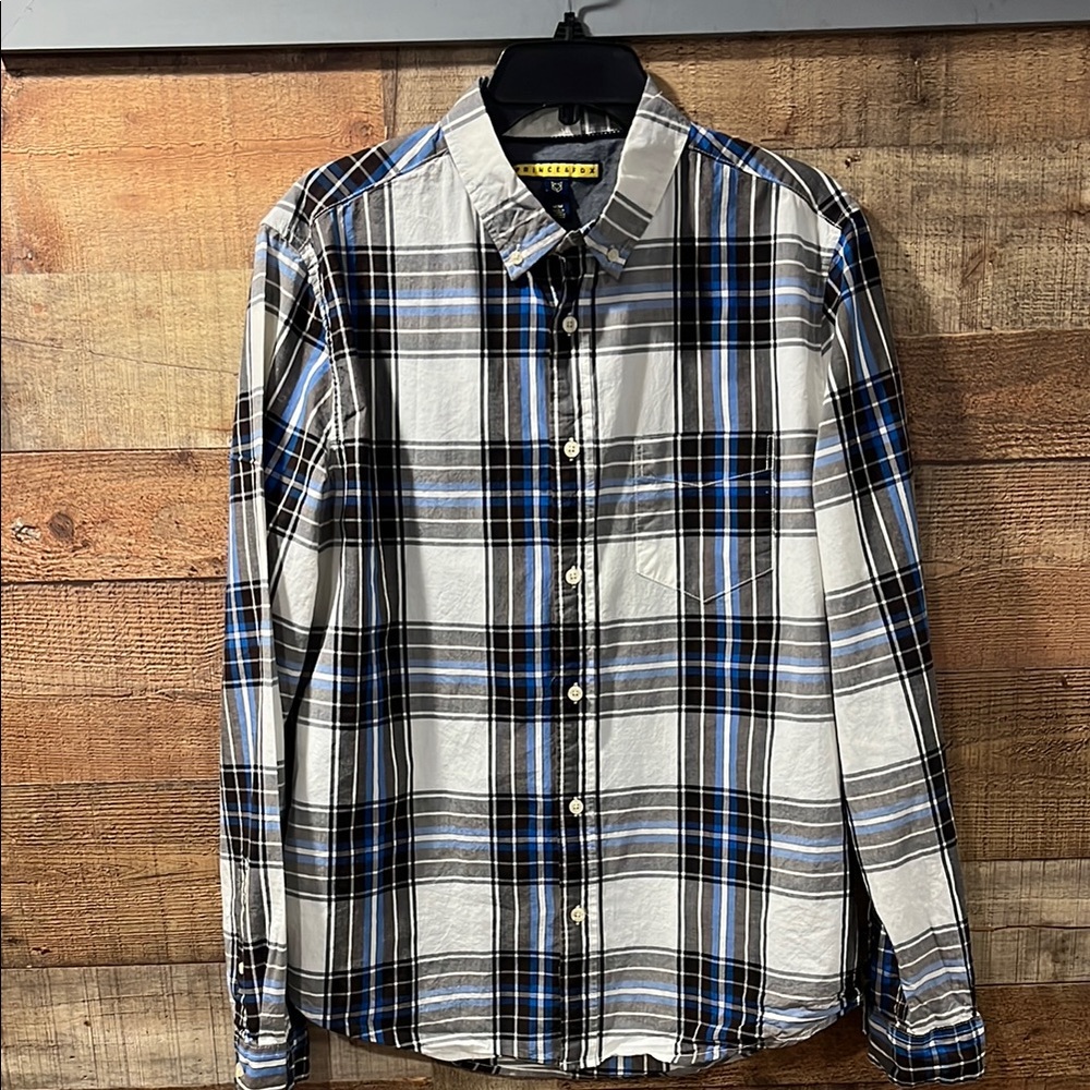 Prince & Fox men's button down shirt size medium